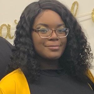 Meet your Posher, Shereze